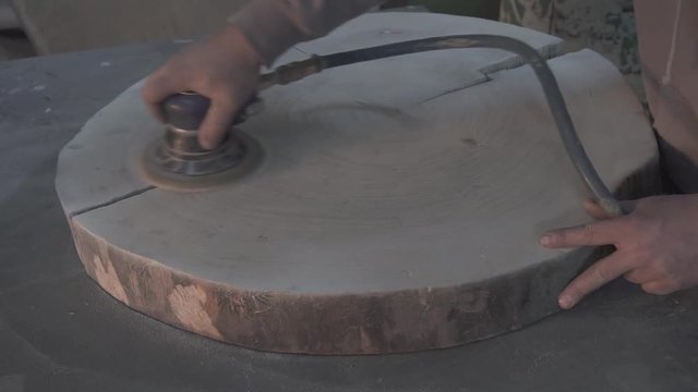 Polishing old log