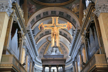 CROCIFISSO NEL DUOMO DI NOVARA IN ITALIA, CRUCIFIX IN THE NOVARA CITY CATHEDRAL IN ITALY 
