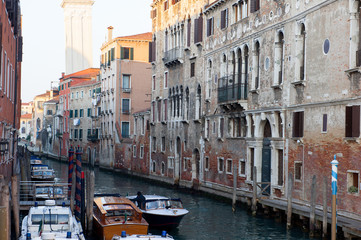 Fototapeta na wymiar View on old buildings in Venice during sunset.