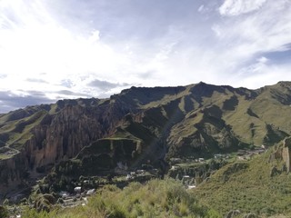 Naklejka premium view of mountains