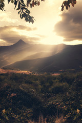 Coucher de soleil en Espagne dans le montagnes