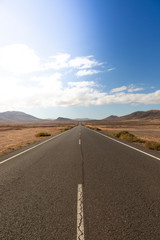 road views in fuerteventura desert
