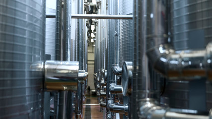 Chrome-plated pipes and tanks in the production