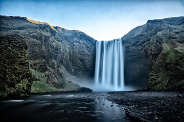 V&iacute;k &iacute; M&yacute;rdal, Sk&oacute;gafoss, Waterfall in the mountains