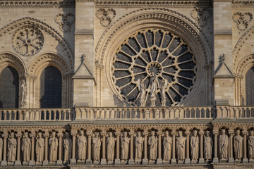 Obraz premium Paris, France - 03 10 2019: Details of the façade of Notre-Dame of Paris