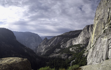 Beautiful landscape along the Mist Trail in Yosemite National Park in autumn