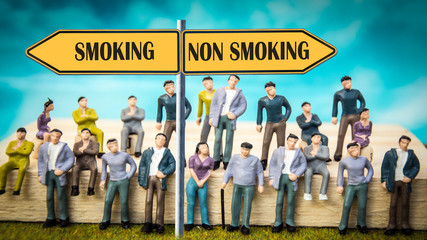 Sign 370 - NON SMOKING
