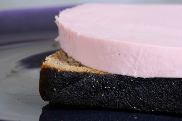 image of sausage sandwich close-up