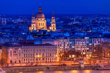 Fototapeta na wymiar Overview of Budapest with St. Stephen (St. Istvan) Basilica at night. Hungary