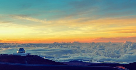 Fototapeta na wymiar View from the top of Mauna Kea with telescope