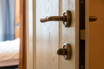 Obraz premium Bronze door handle