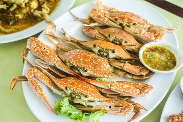 Sea crab grilled serve with sauce