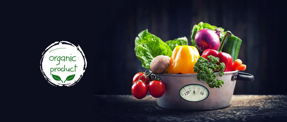 gesunde Ernährung mit frischem Gemüse