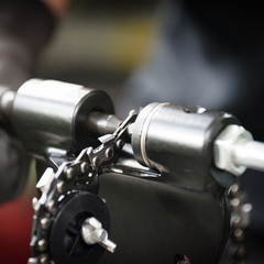 Work in the workshop. Chain slipping from a chainsaw