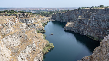 Fototapeta na wymiar quarry open at Alcántara (Spain) with a small beach for swimming