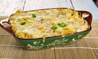 Creamy, Cheesy Chicken Spaghetti