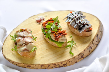sandwich with cheese and vegetables