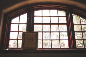 no 29 with windows