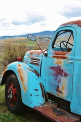 International Patina Teal Chrome Country