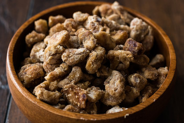 Dried Date Fruit Pieces in Wooden Bowl / Organic Dry Fruit Snacks