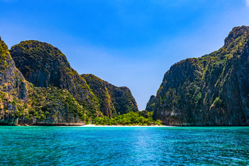 Fototapeta na wymiar Maya Bay is one of the most famous beaches on Phi Phi Lay. But today there is no tourists on the beach because it needs to be temporarily closed