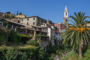 Fototapeta na wymiar Village Italien