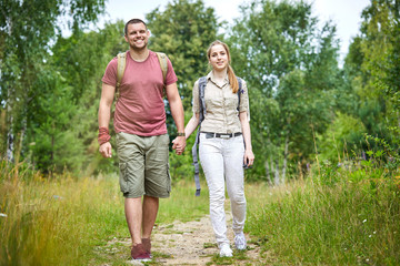 Fototapeta premium two travelers in the forest