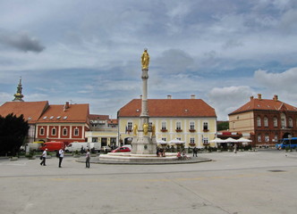 Fototapeta na wymiar Square in Zagreb, Croatia