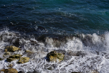 Black Sea waves versus rocks