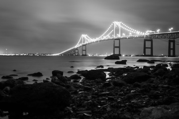 Fototapeta na wymiar Black and white bridge