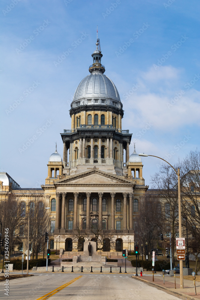 Wall mural illinois state capitol building