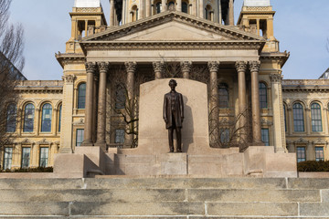 Fototapeta na wymiar Illinois State Capitol Building