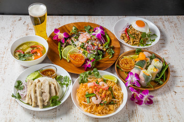 代表的なタイ料理　typical Thai cuisine
