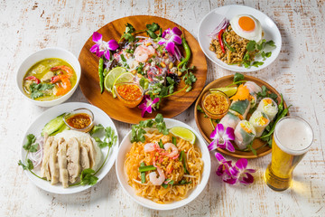 代表的なタイ料理　typical Thai cuisine