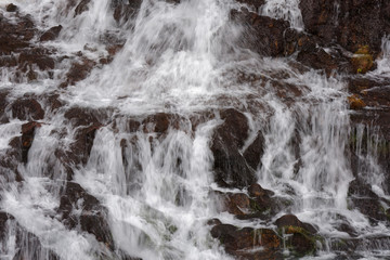 Fototapeta na wymiar Detail des Wasserfalls Hraunafoss, Island