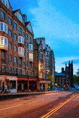 Fototapeta na wymiar Street at University of Edinburgh in Scotland evening