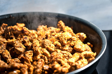 Frying gyros in a pan
