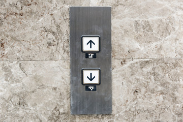 Elevator control buttons © Rawpixel.com