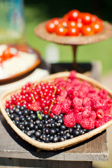 mix of berries