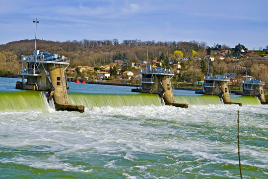 BARRAGE COUZON MONT D'OR '4