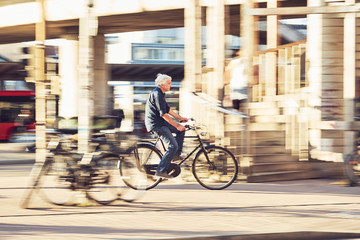 Radfahrer Stadt Geschwindigkeit Brücke