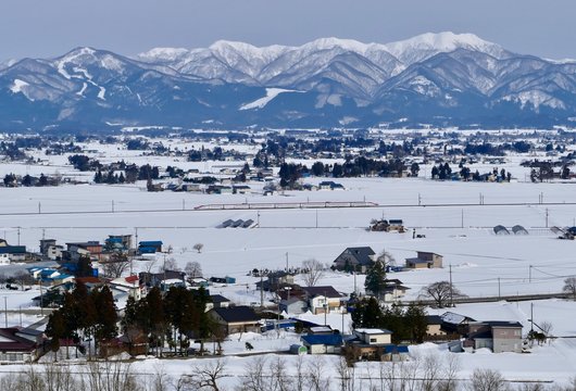 《秋田新幹線の風景》秋田県大仙市