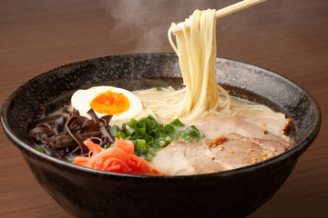 とんこつラーメン