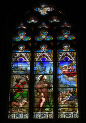 Collégiale St Etienne Capestang  Hérault France vitraux