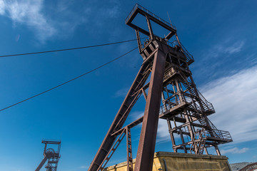 Fototapeta na wymiar Architettura industriale di miniere di Carbone