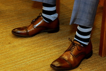 Colorful socks are very fashionable.