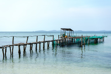 Fototapeta premium pier at sea