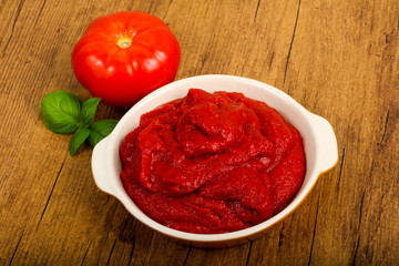 Tomato paste