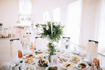 elegant table setting