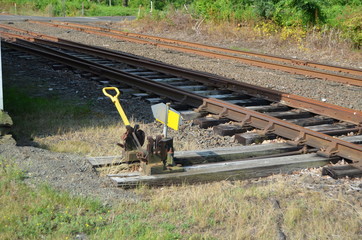 Move the railroad tracks